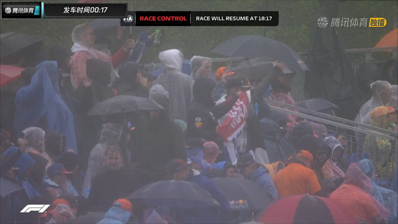 �ֳ��Ĺ����������˷���������Ħȭ���ƣ��ڴ��ű����Ŀ�ʼ��