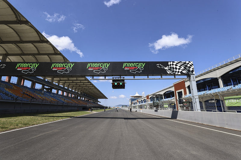 F1土耳其大奖赛伊斯坦布尔公园赛道。